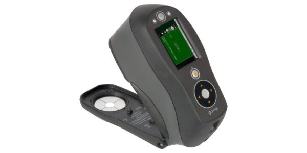 Ci64 Handheld Spectrophotometer - Image 4