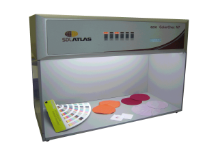 ColorChex Color Assessment Cabinet